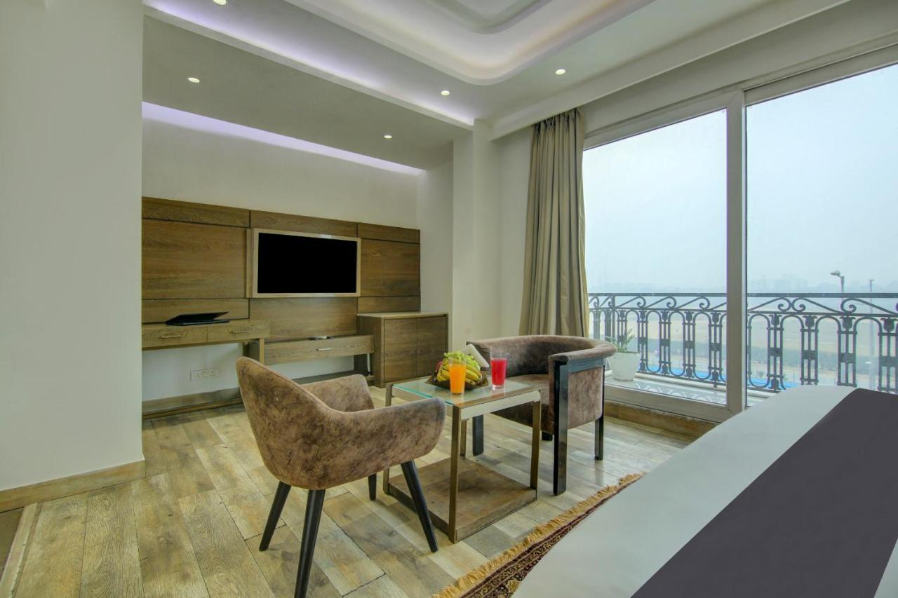 Townhouse Oak Hotel Dev Palace Delhi  Dış mekan fotoğraf